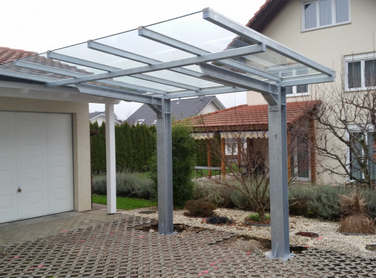 Referenz CH-5074 Eiken, Carport, Freitragend, Glas von Welcomp