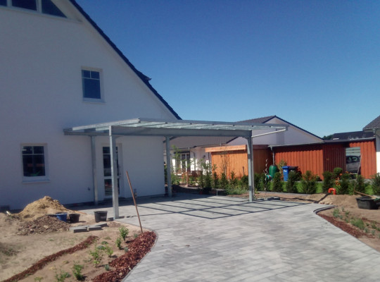 Referenz D-28865 Lilienthal, Carport, Pultdach, Glas von Welcomp