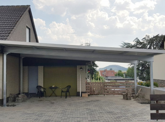 Referenz D-34295 Edermünde, Carport, Pultdach, Trapezblech von Welcomp