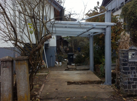 Referenz D-61352 Bad Homburg, Carport, Freitragend, Glas von Welcomp