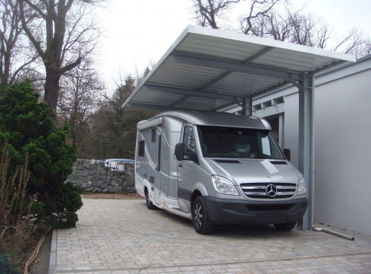 Referenz D-63477 Maintal, Carport, Freitragend, Trapezblech von Welcomp
