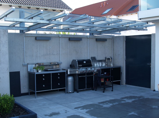 Referenz D-68549 Ilvesheim, Überdachung, Freitragend, Glas von Welcomp