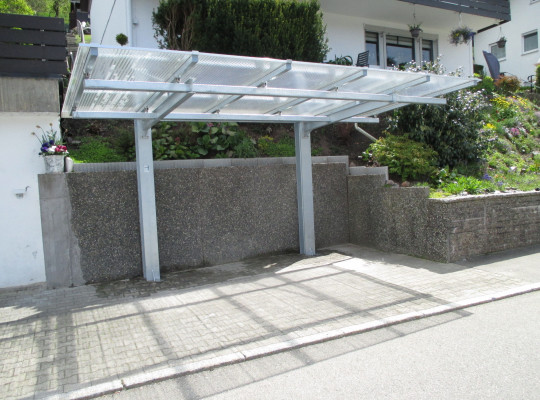 Referenz D-78147 Vöhrenbach, Carport, Freitragend, Acryl / Polycarbonat von Welcomp
