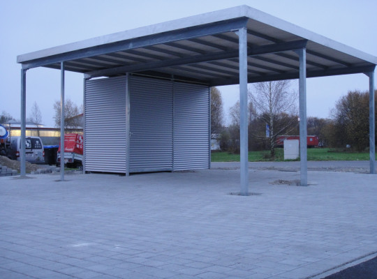 Referenz D-88045 Friedrichshafen, Carport, Gründach, Gründach von Welcomp