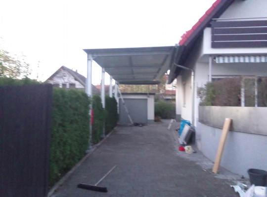 Referenz D-90530 Wendelstein, Carport, Freitragend, Trapezblech von Welcomp