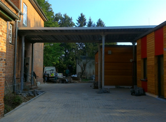 Referenz D-23560 Lübeck, Überdachung, Pultdach, Trapezblech von Welcomp