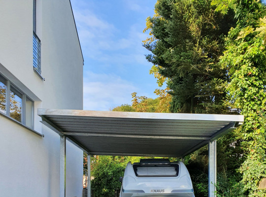 Referenz D-51503 Rösrath, Carport, Pultdach, Trapezblech von Welcomp