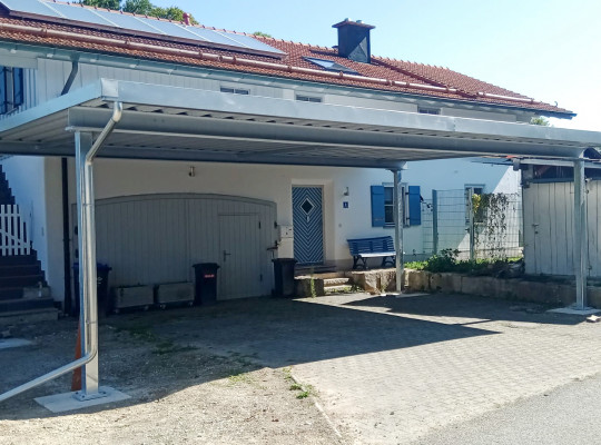 Referenz D-83370 Seeon, Carport, Pultdach, Trapezblech von Welcomp