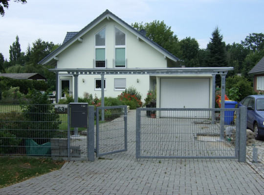 Referenz D-14476 Potsdam, Carport, Pultdach, Acryl / Polycarbonat von Welcomp
