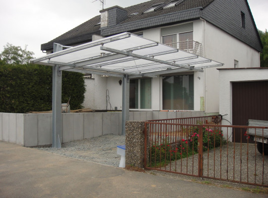 Referenz D-64342 Seeheim-Jugenheim, Carport, Freitragend, Acryl / Polycarbonat von Welcomp