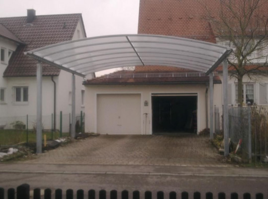 Referenz D-73079 Süßen, Carport, Bogendach, Acryl / Polycarbonat von Welcomp