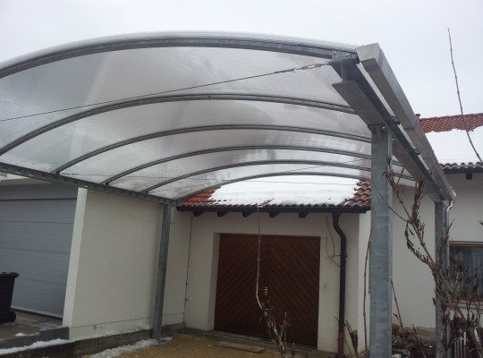 Referenz D-73079 Süßen, Carport, Bogendach, Acryl / Polycarbonat von Welcomp