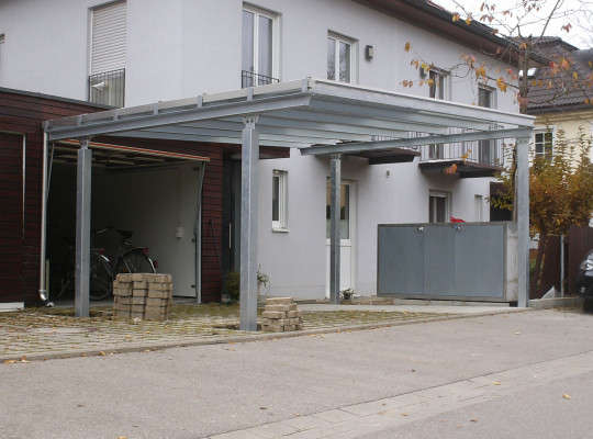 Referenz D-80935 München, Carport, Pultdach, Glas von Welcomp