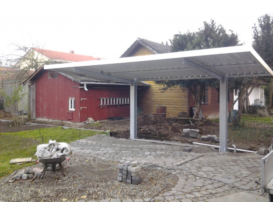 Referenz D-85598 Baldham, Carport, Freitragend, Trapezblech von Welcomp