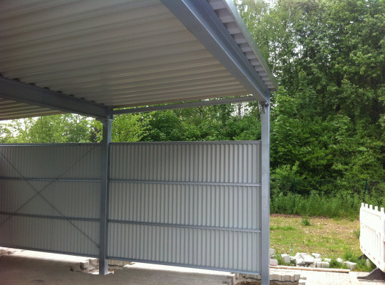 Referenz D-85662 Hohenbrunn, Carport, Pultdach, Trapezblech von Welcomp