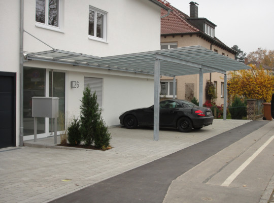 Referenz D-88045 Friedrichshafen, Carport, Pultdach, Glas von Welcomp