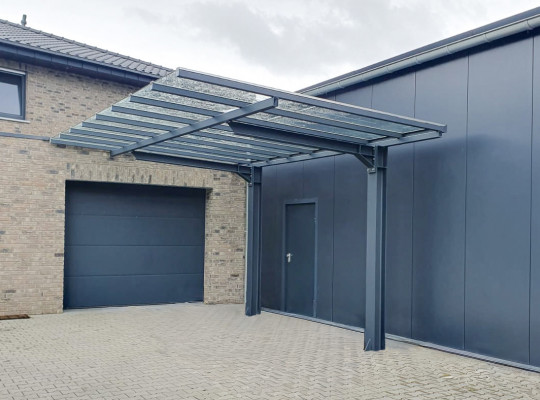 Referenz D-52525 Waldfeucht, Carport, Pultdach, Glas, Pulverbeschichtung von Welcomp